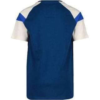 👉 T-shirt