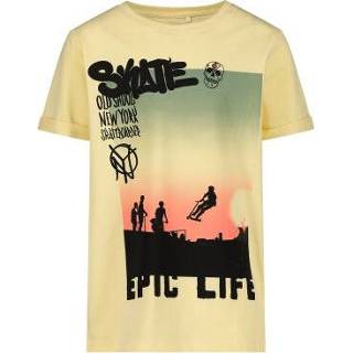 👉 T-shirt