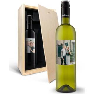 👉 Wijnpakket met bedrukt etiket - Maison de la Surprise Merlot en Sauvignon Blanc 4250891837179