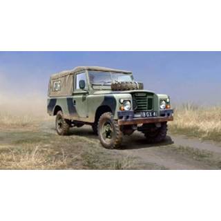 👉 Italeri 1/35 Land Rover 109 LWB