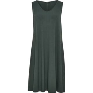👉 Jurk met ribstructuur | Winga rib