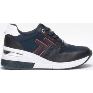 👉 Sneakers active met sleehak Tom Tailor