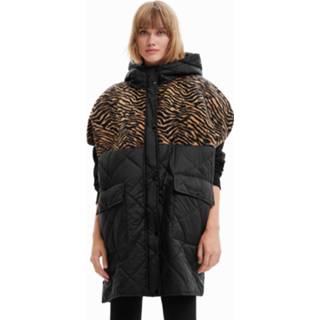 👉 Poncho met dierenprint