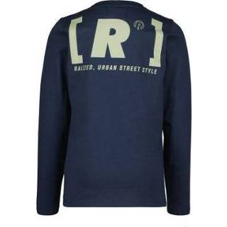 👉 T-shirt