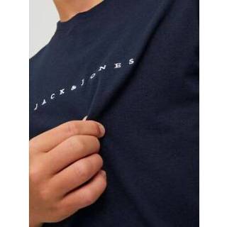 👉 T-shirt