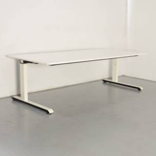 👉 Bureau wit Sedus bureau, blad, 200 x 90 cm, hoogte instelbaar onderstel