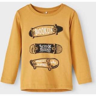 👉 T-shirt