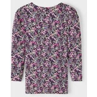 👉 T-shirt