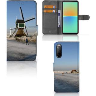 👉 Flipcover Sony Xperia 10 IV Flip Cover Schaatsers 8720632261434