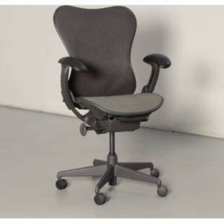 👉 Bureaustoel zwart Herman Miller Mirra 2 bureaustoel, / mesh, 2D armleggers