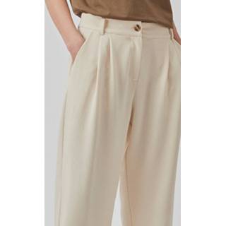 👉 Bandplooibroek beige 34 36 38 40 42 Modström 'Caya' Maat 5714980216126 5714980197982 5714980216133 5714980216140 5714980216157
