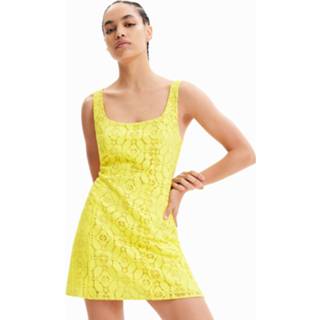 👉 Korte jurk geel polyester XS vrouwen met kant - YELLOW 8445110411490