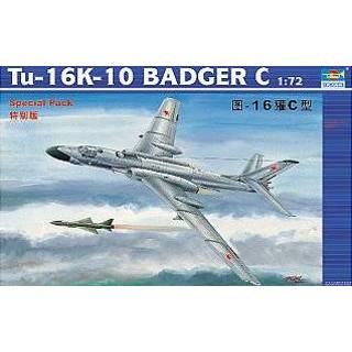 👉 Trumpeter 1/72 Tupolev Tu-16K 10 Badger