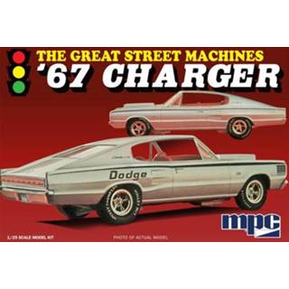👉 MPC 1967 Charger Great Street Machines 1/25