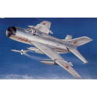 👉 Trumpeter 1/32 Mikoyan MiG-19PM Farmer E