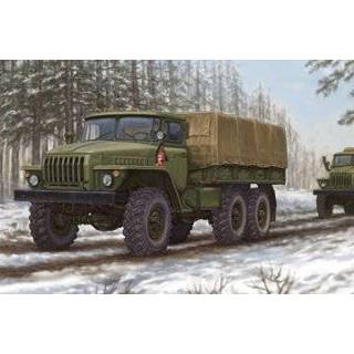 👉 Trumpeter 1/35 Russian URAL-4320 Truck