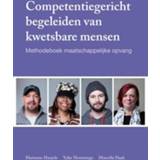 👉 Boek Marianne Haspels Competentiegericht begeleiden van kwetsbare mensen - (9088505853) 9789088505850