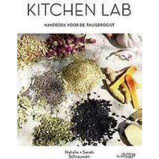 👉 Handboek Kitchen Lab. voor de thuisdrogist, Schrauwen, Natalie, Hardcover 9789058565303