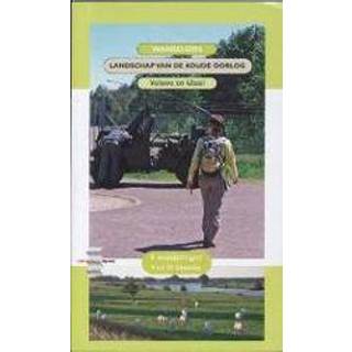 👉 Wandelgids Landschap van de Koude oorlog. Veluwe en IJssel, Steven Schuppen, Paperback 9789075437393