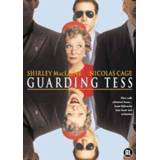 👉 Guarding Tess 8713982005377