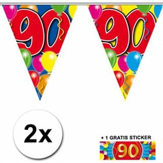 👉 90 jaar vlaggenlijnen 2x met gratis sticker