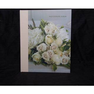 👉 Fotoalbum met een bos rozen voorop