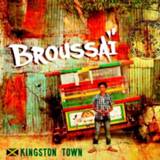 👉 Kingston Town (+Dub Version) 3149028030129
