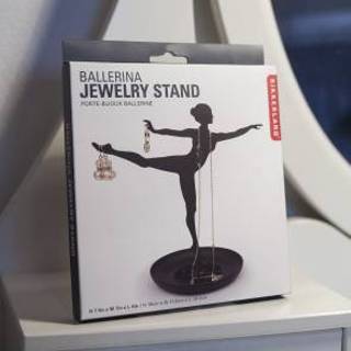 👉 Ballerina's ballerina jewelry stand Kikkerland sieradenhouder