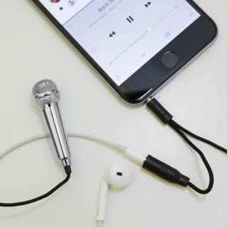 Karaoke microfoon Kikkerland Mini voor smartphone