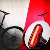 👉 Fiets wit rood AQY-096 IPX4 afneembaar USB Oplaadbare Dual Kleur LED Bike Taillight ((wit) & rood) 6922197343743