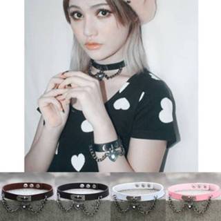 👉 Armband 2 PCS European en American Harajuku Punk Heart-shape Lock lederen Collar Choker Random Kleur Delivery 6922522188216