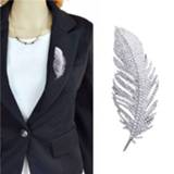 👉 Corsage vrouwen Simple Lady veren patroon High-grade Platinum Suits Brooch 6922116003642