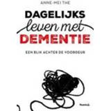 Voordeur blik Dagelijks leven met dementie. een achter de voordeur, Anne-Mei The, Paperback 9789072219954