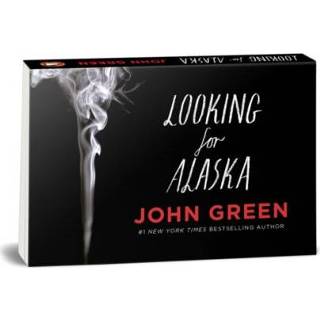 👉 Dwarsligger donkergroen Looking For Alaska Mini - John Green 9780525555711