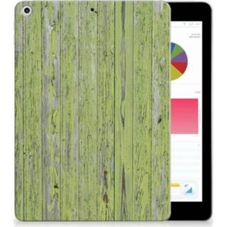 👉 Tablethoes donkergroen Apple iPad 9.7 2018 | 2017 Tablethoesje Design Green Wood 8718894873762