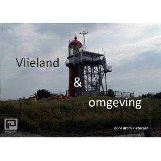 👉 Vlieland En Omgeving - Bram Pietersen 9789082245684