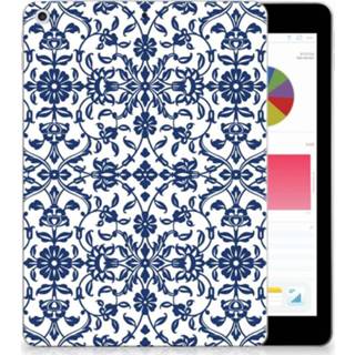 👉 Tablethoes blauw Apple iPad 9.7 2018 | 2017 Uniek Tablethoesje Flower Blue 8718894521656