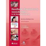 👉 Handboek diagnostische verrichtingen in de huisartsenpraktijk. Met ruim 500 afbeeldingen kleur, Veld, Kees 't, Hardcover 9789085621591