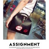 👉 Lippenstift rode zwart s vrouwen Geborduurde Lipstick arts Bag dames schoudertas Lip Handtas (zwart) 8206664953542