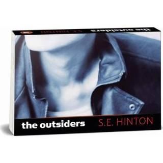 👉 Dwarsligger Penguin Mini Outsiders - S. E. Hinton 9780593114384